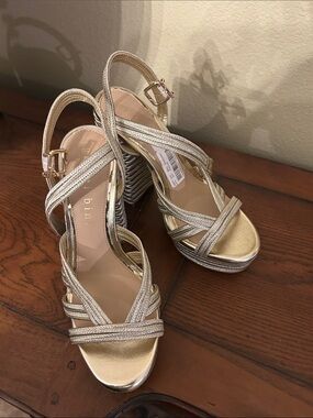 Gianni Bini Gold Metallic Strappy Platform Heels